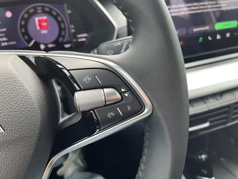 Škoda Octavia 1.5TSI SELECTION - fotka 14 z 23