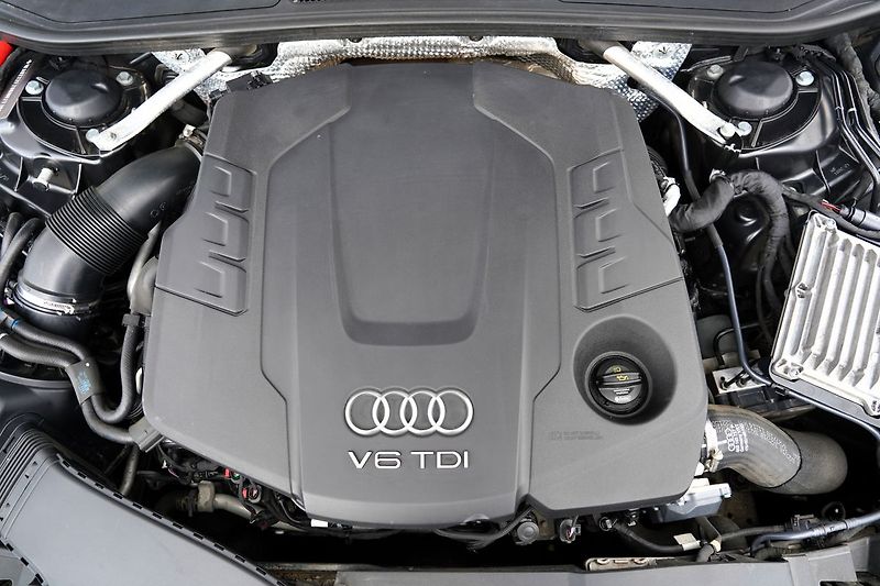 Audi A7 50 TDI Quattro/290PS/19 - fotka 10 z 45
