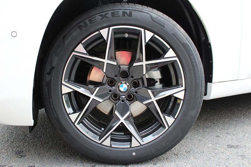 BMW X3 xDrive20d - fotka 6 z 26