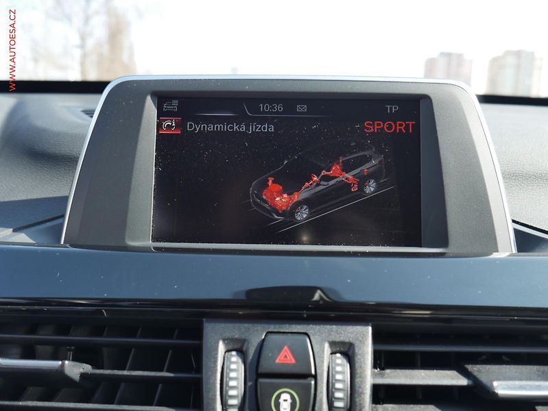 BMW X1 (2015) 2.0 d, 2.maj,ČR, X-Line, AT - fotka 19 z 26