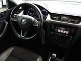 Škoda Rapid (2019) 1.0 TSI, Park. senzory - náhled 7