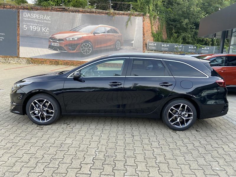 Kia Ceed SW (2025)  TOP+Business  