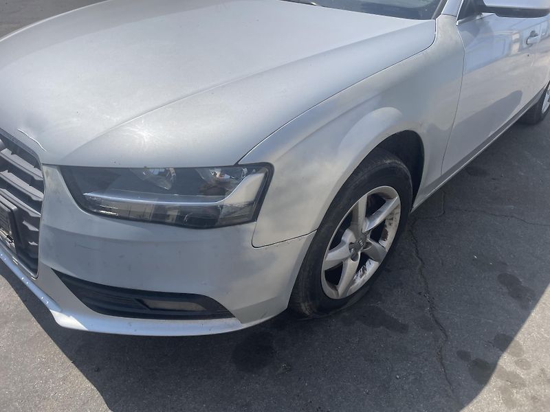 Audi A4 Avant (2012) B8 náhradní díly  - fotka 2 z 12