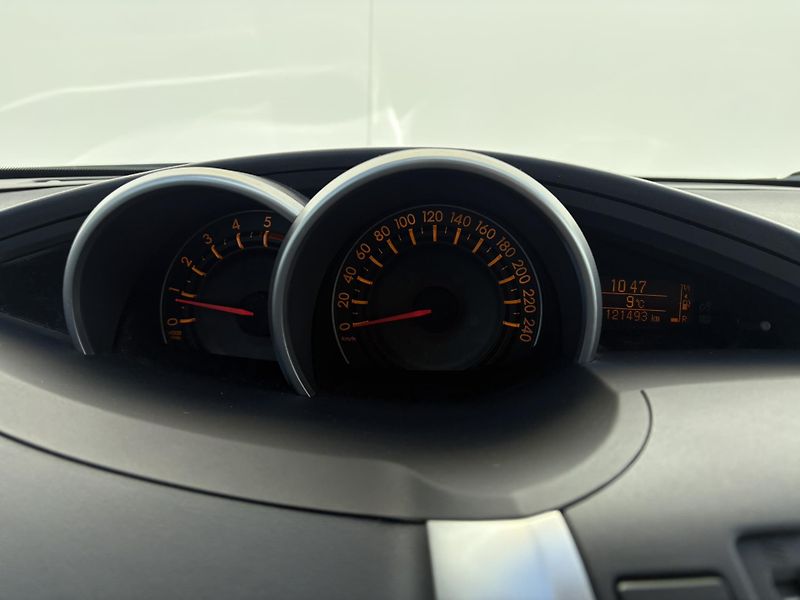 Toyota Verso 2.2 D-4D 110kW AT 7 míst - fotka 16 z 20