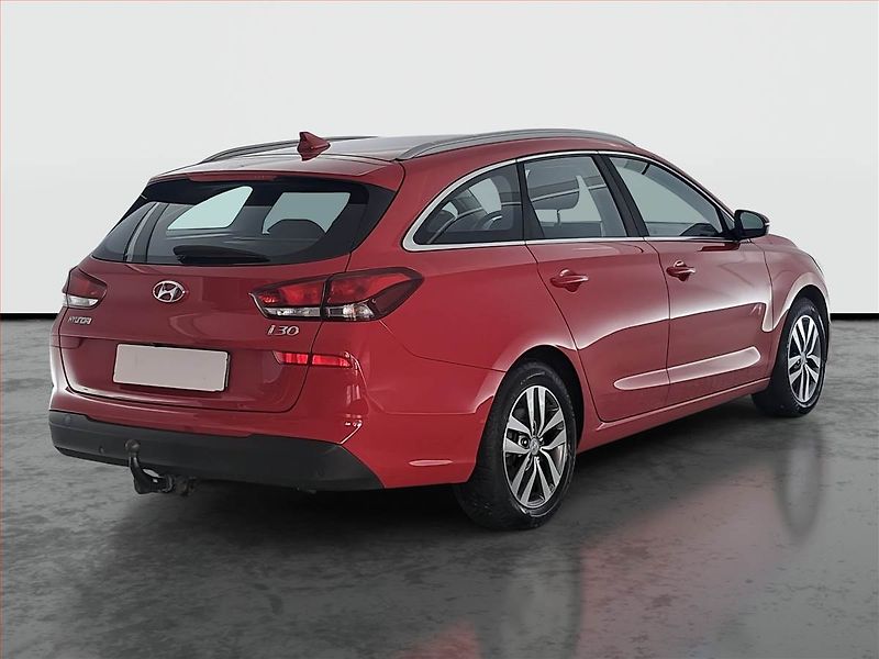 Hyundai i30 (2017) 1.4 T-GDI, ČR,1.maj - fotka 5 z 19