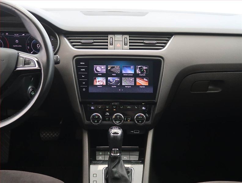 Škoda Octavia (2018) Laurin&Klement 2.0 TDI - fotka 12 z 31