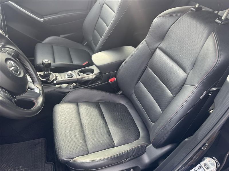 Mazda CX-5 2,2 D 4x4,Kůže,DPH,1.Maj - fotka 11 z 20