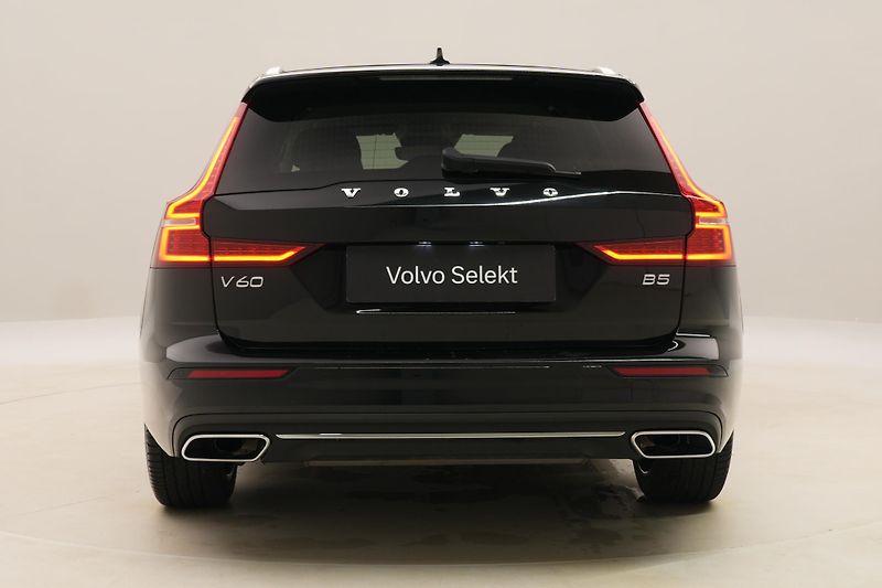 Volvo V60 B5 INSCRIPTION AUT REZERVACE - fotka 12 z 42