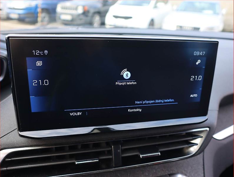 Peugeot 3008 (2023) Family 1.5 BlueHDi - fotka 20 z 22