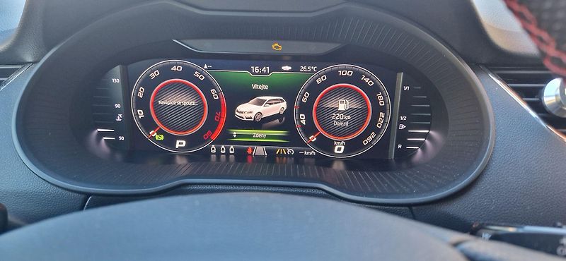 Škoda Octavia (2018) 2.0 TSI DSG RS - fotka 22 z 47