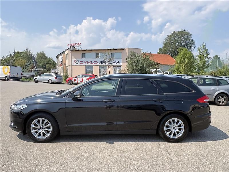 Ford Mondeo 2,0 TDCi110kW,Led,ACC,Nav,Výhř - fotka 39 z 41