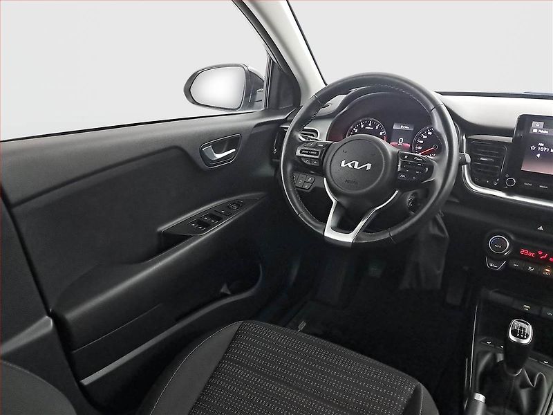 Kia Stonic (2022) Exclusive 1.0 T-GDI, EXCLUSIVE - fotka 7 z 18