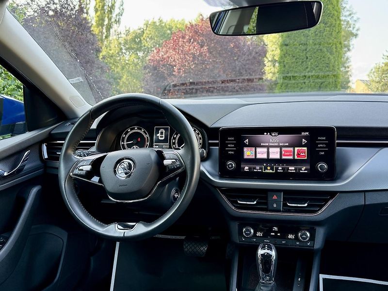 Škoda Scala (2023) 1,0TSi 81kW STYLE DSG Koup.ČR - fotka 6 z 17