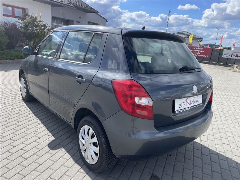Škoda Fabia 1,4 i 16V Klima ESP serviska k - fotka 3 z 32