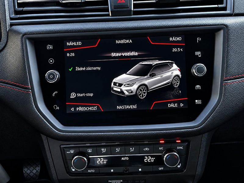 Seat Arona (2020) 1.5 TSI 110 kW FR - fotka 21 z 35