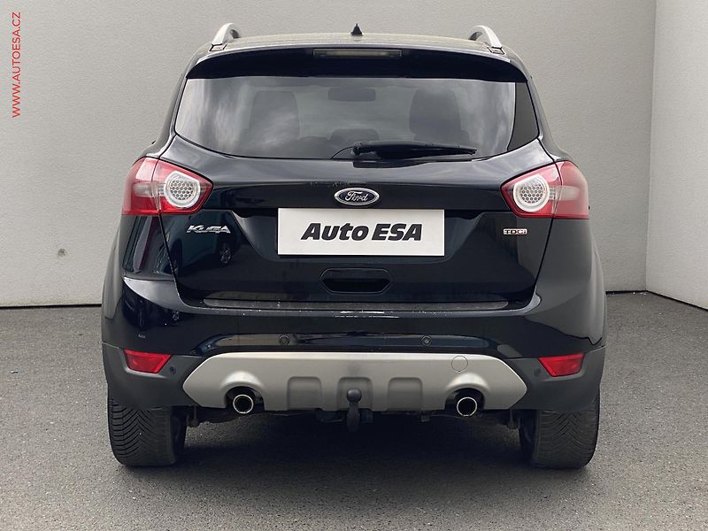 Ford Kuga (2011) 2.0 TDCi, Titanium, bixen - fotka 5 z 18