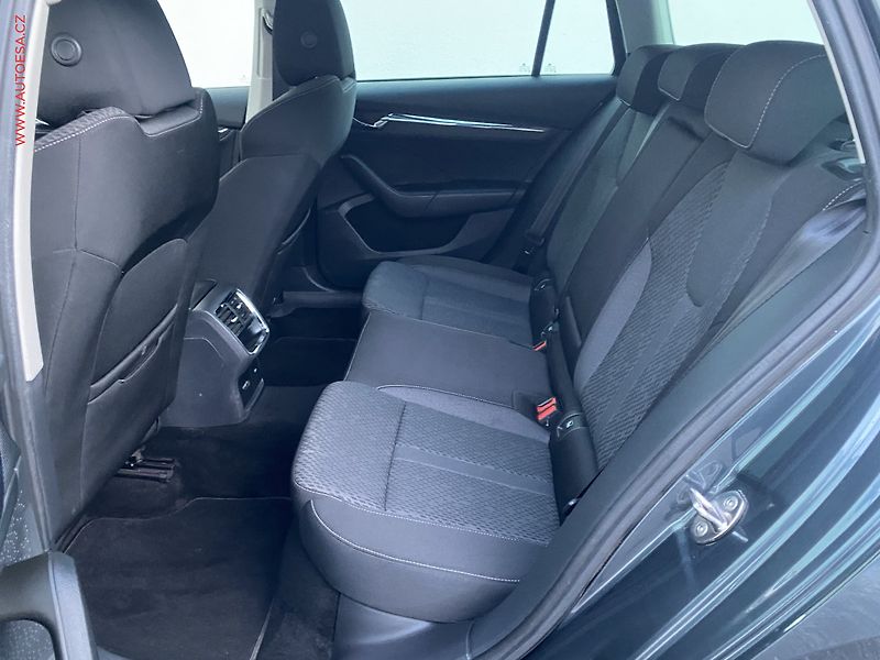 Škoda Octavia (2020) 2.0 TDi, Style, DSG - fotka 10 z 19