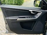 Volvo XC60 2.4D 5VÁLEC 1.MAJITEL SERVISKA - náhled 32