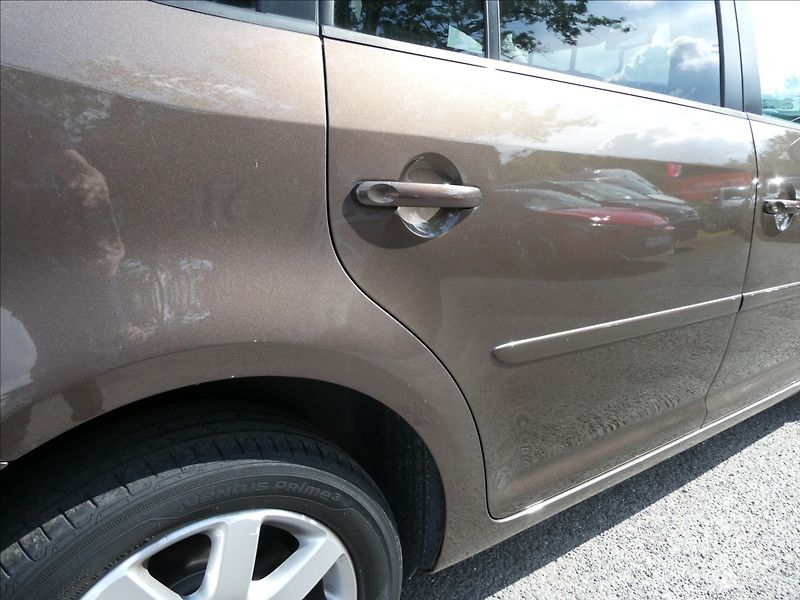 Volkswagen Touran 1,6 TDi 77kW CUP,7.míst,naviga - fotka 12 z 46