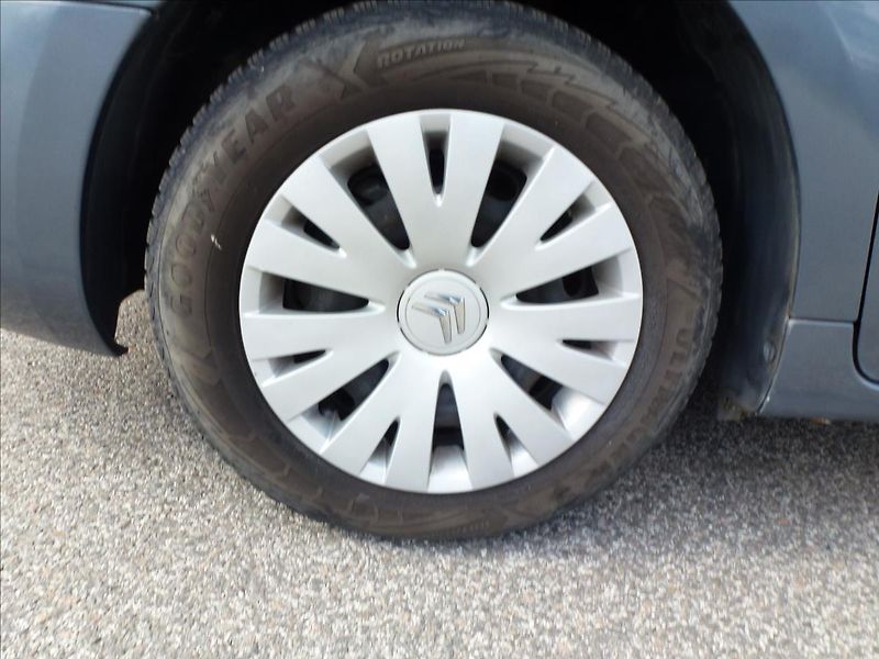 Citroën Berlingo 1,6 HDi  Multispace - fotka 35 z 44
