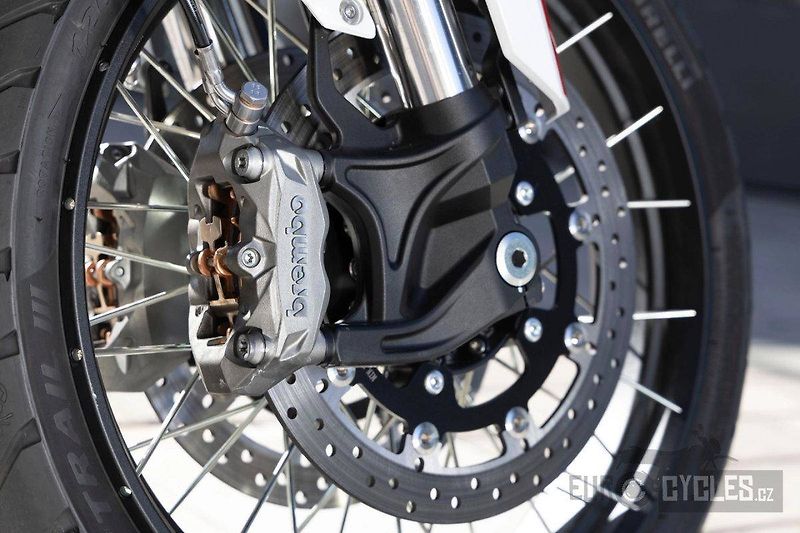 Moto Morini (2026) X-CAPE 1200 - fotka 21 z 31