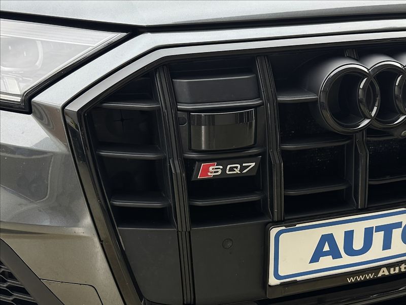 Audi SQ7 4,0 CERAMIC 7MÍST NV MASÁŽ TZ - fotka 45 z 53