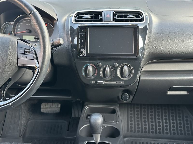 Mitsubishi Space Star 1,2 71PS  Invite A/T - fotka 25 z 53