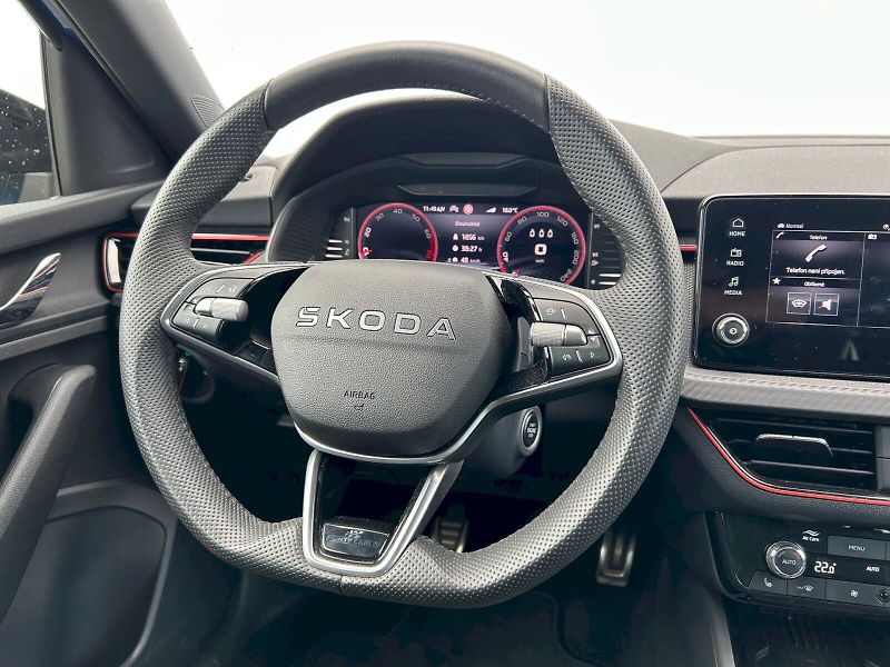 Škoda Kamiq (2025) Monte Carlo 1.0 TSI 85 kW - fotka 10 z 34