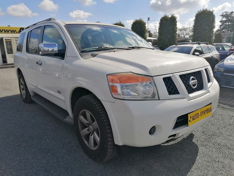 Nissan Armada (2008) 5.6 V8 SE LPG 7-míst - fotka 3 z 22