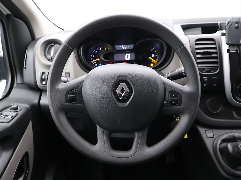 Renault Trafic 1,6 dCi Long 6-Míst Klima DPH - fotka 20 z 28