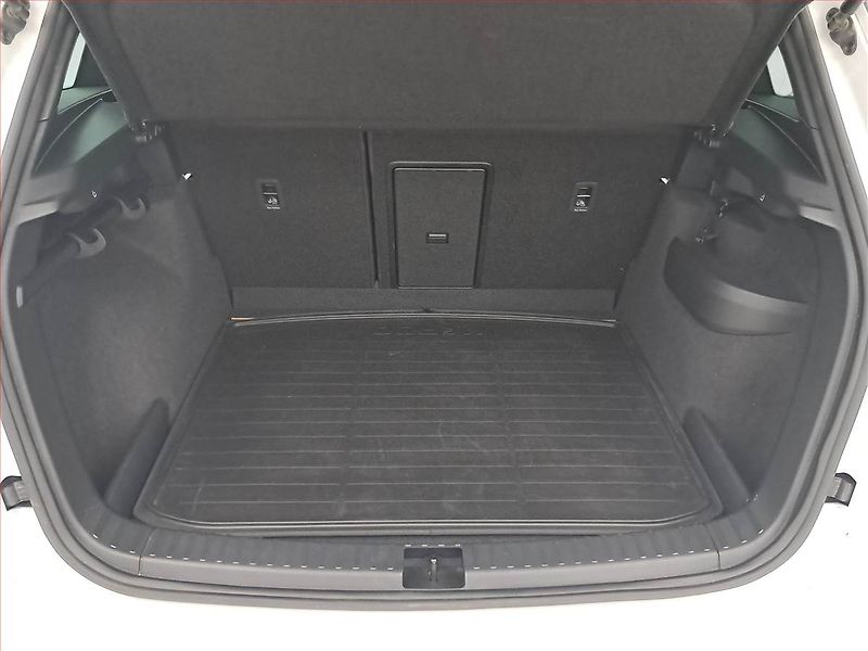 Škoda Karoq (2023) Sportline 2.0 TDI - fotka 14 z 20