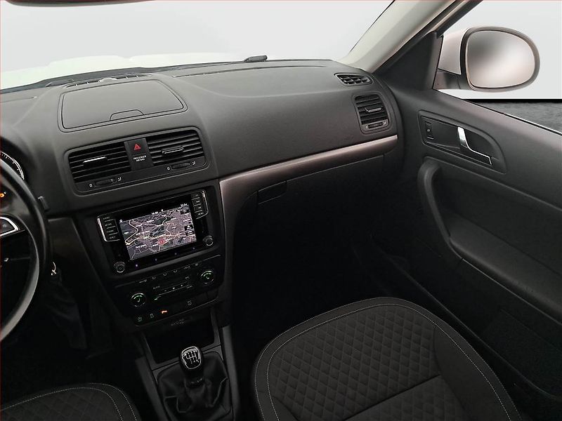 Škoda Yeti (2017) 1.2 TSI, Tempomat - fotka 8 z 19
