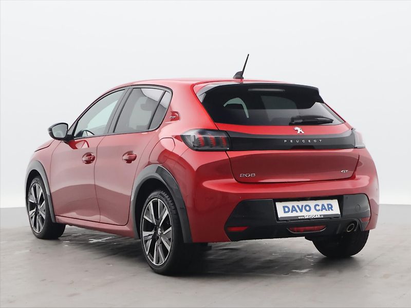Peugeot 208 1,2 PureTech 74kW GT DPH - fotka 5 z 27
