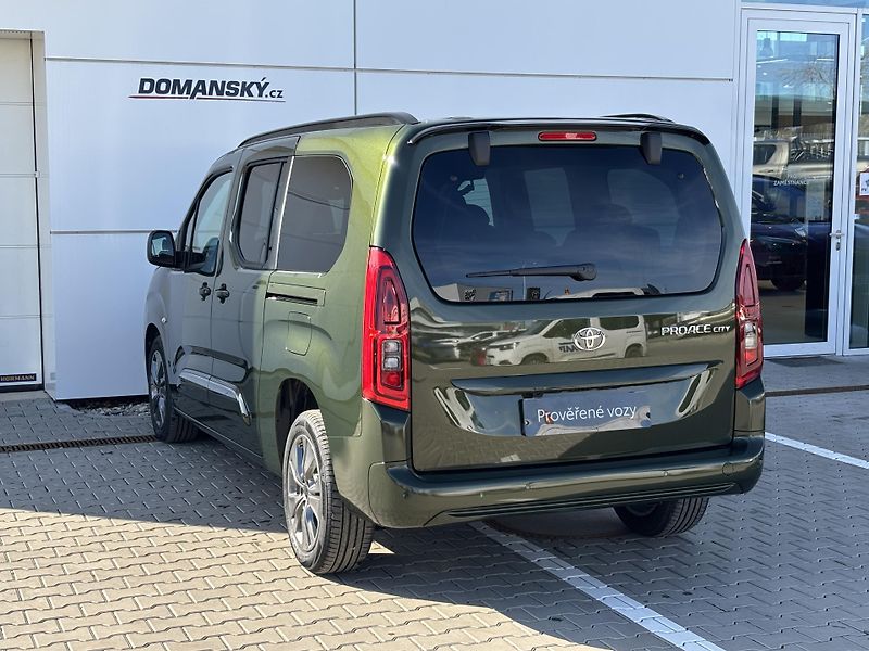 Toyota ProAce City Verso (2026) LONG FAMILY 7S 1,5D AT - fotka 3 z 13