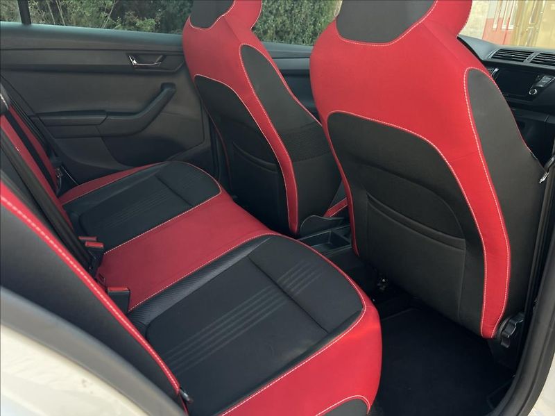 Škoda Fabia 1,0 MPi MONTE CARLO BC LED AC - fotka 16 z 35