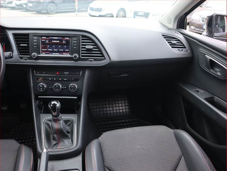 Seat Leon (2013) 1.4 TSI, Serv.kniha, Tempomat - fotka 8 z 18