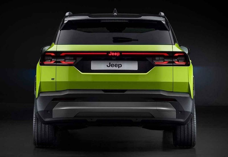 Předprodukční exemplář nové generace Jeepu Compass dorazil do Česka.