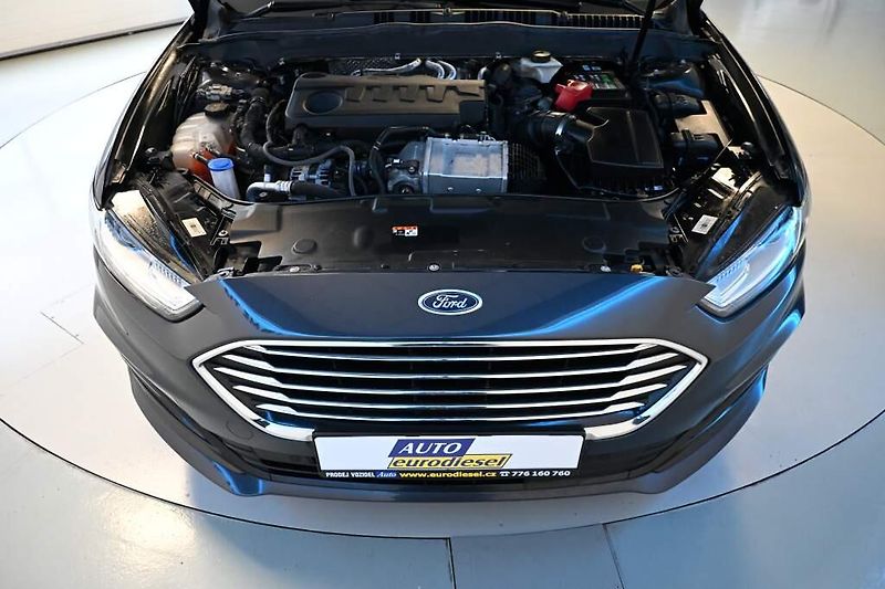 Ford Mondeo (2022) 2.0 140 KW LED SONY ACC 8AT EC - fotka 36 z 41