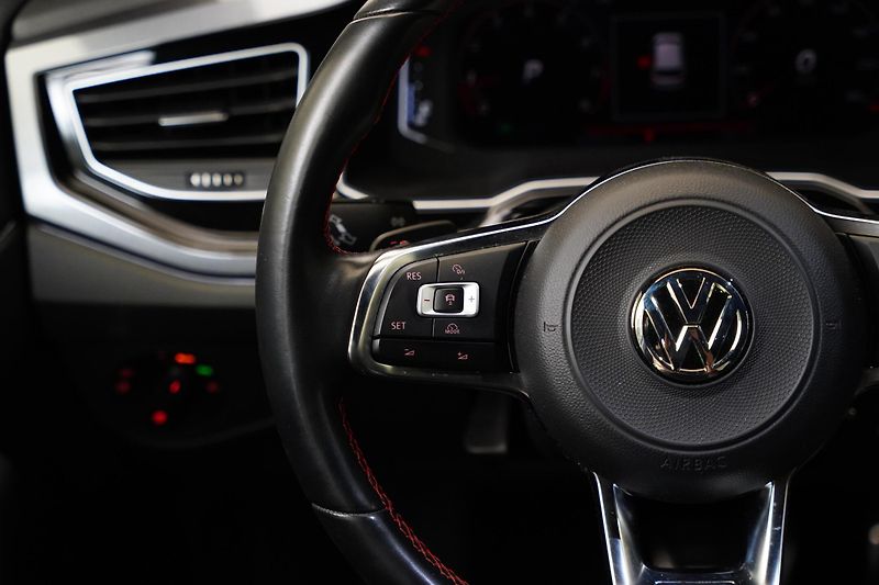 Volkswagen Polo - fotka 15 z 26