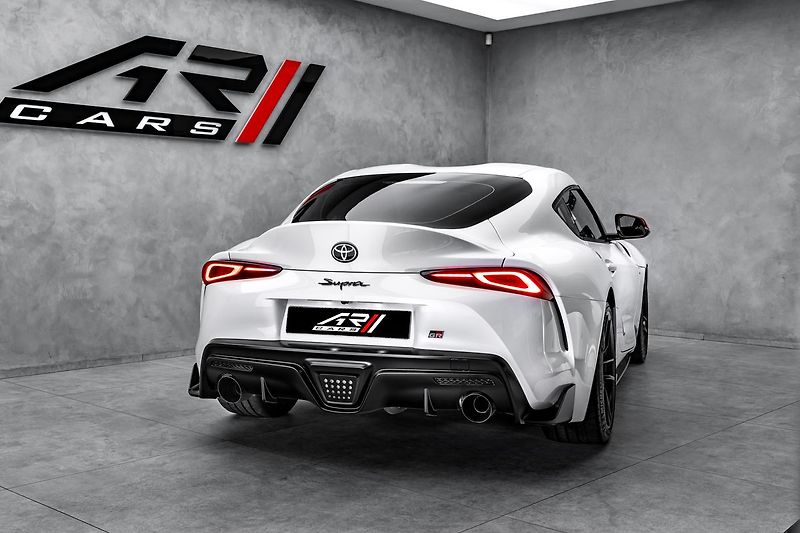Toyota Supra GR Fuji Speedway Edition - fotka 6 z 19