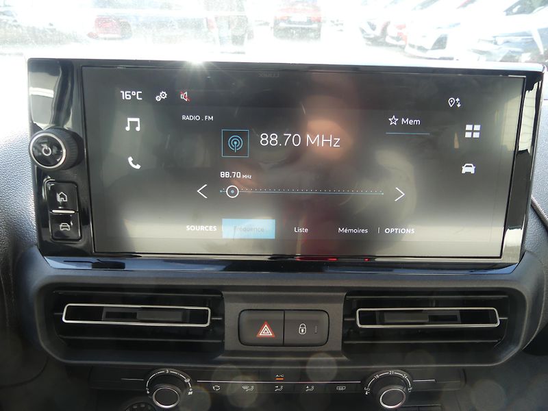 Citroën Berlingo (2026) PLUS PROFI Diesel 100k Manual  - fotka 13 z 17