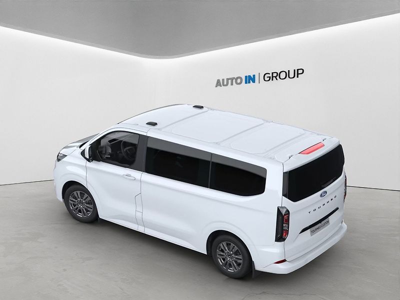 Ford Tourneo Custom (2026) 2,0 EcoBlue L2 TITANIUM - fotka 4 z 7