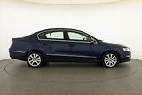 Volkswagen Passat (2007) 2.0 TDI, po STK, Klima - náhled 6