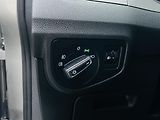 Volkswagen Golf Sportsvan 1.6TDI MANUÁL SENZORY TEMPOMAT - náhled 33