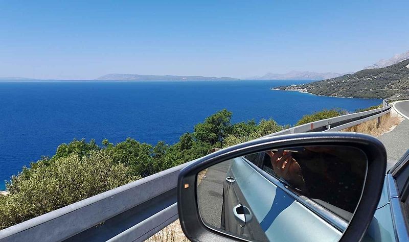 Roadtrip na Balkán: Škoda Enyaq dojela až pod skokanské můstky v Bosně a Hercegovině. A nejen tam