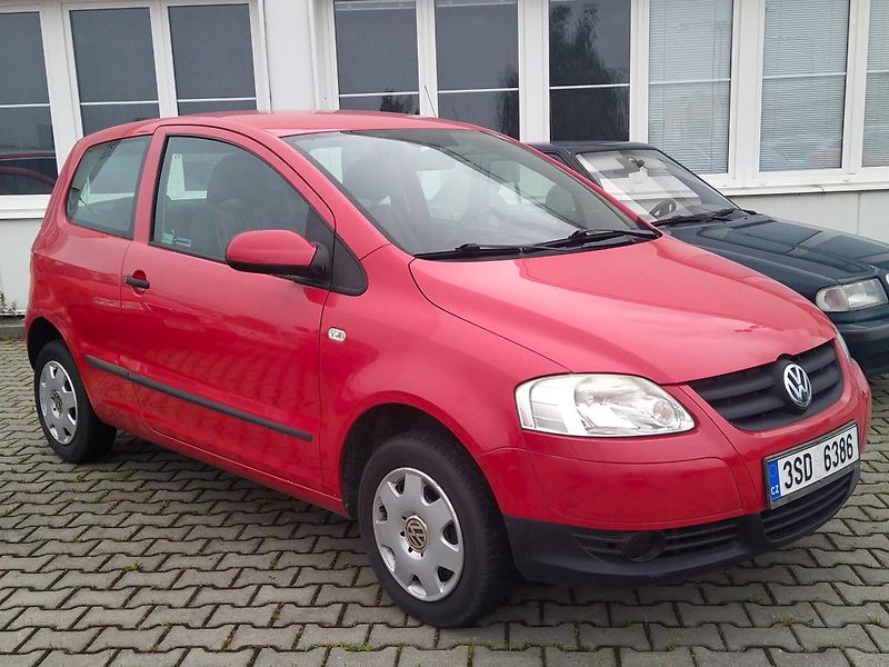 Volkswagen Fox (2006) 1.2 40 kW, nová STK - fotka 4 z 7