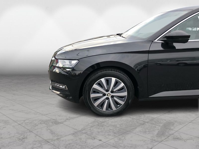 Škoda Superb COMBI 2.0 TDi DSG 7st. SYTLE - fotka 10 z 30