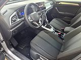 Volkswagen T-Roc 1,5 TSi 110kW DSG Life Tov.zár - náhled 9