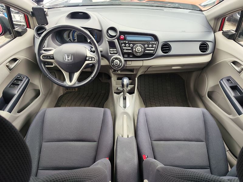 Honda Insight 1.3 IMA/73kW Elegance - fotka 11 z 22