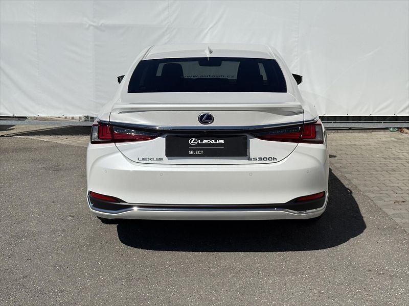 Lexus ES 300h 2,5 Prestige  ES - fotka 5 z 19